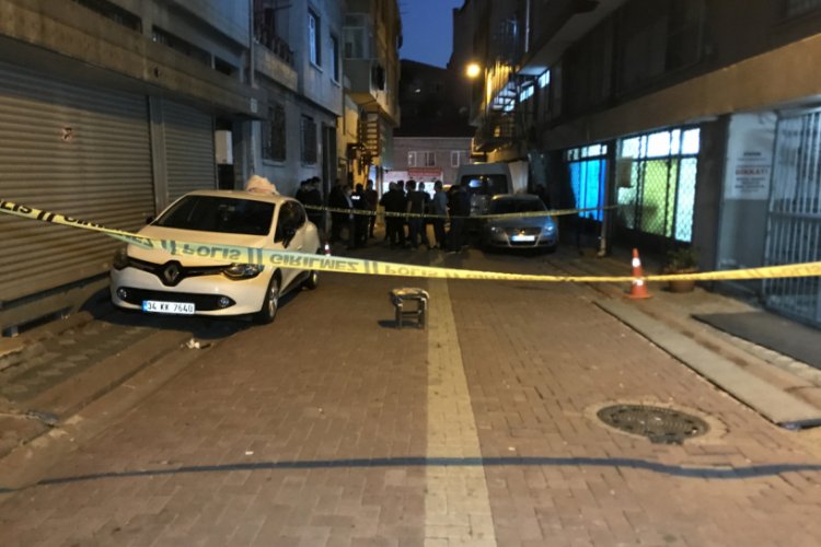 İki aile arasındaki kavga kanlı bitti