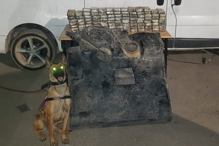 Hakkari'de 49 kilo eroin ele geçirildi