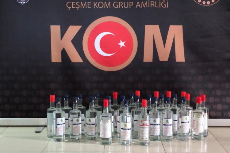 İzmir'de 28 şişe etil alkole el konuldu