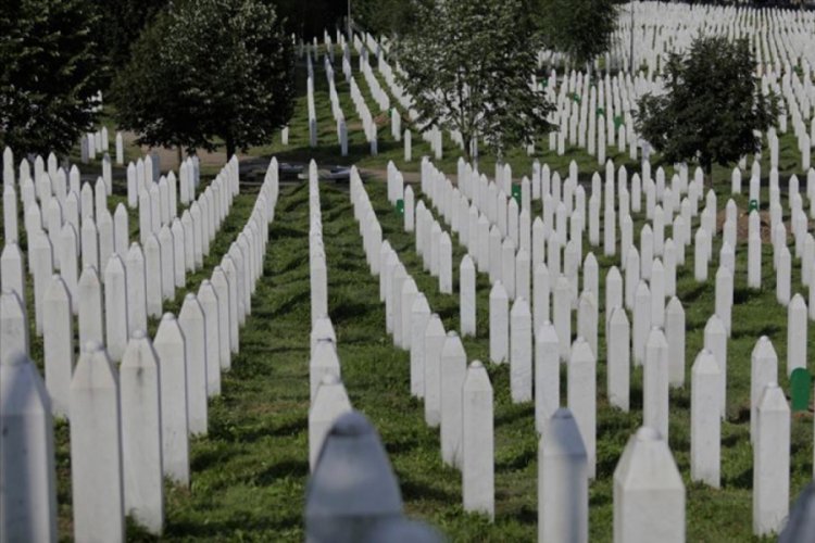 Eski Sırp komutana Srebrenitsa Soykırımı'ndan 9 yıl hapis cezası