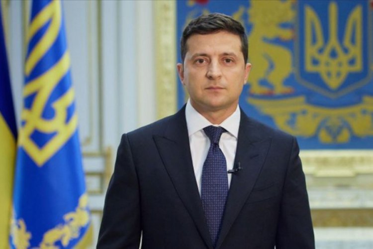 Ukrayna ülkenin temel sorunlarına ilişkin halkın görüşünü alacak