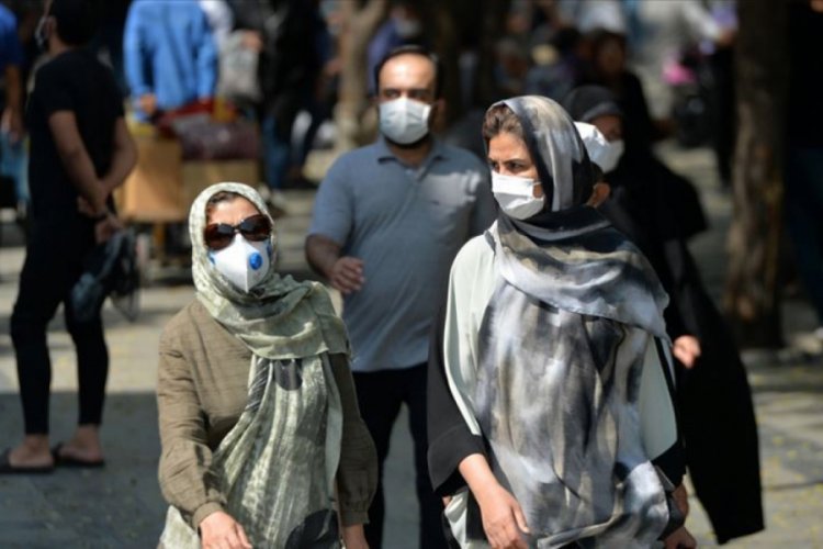 İran'da son 24 saatte 265 kişi Kovid-19'dan hayatını kaybetti
