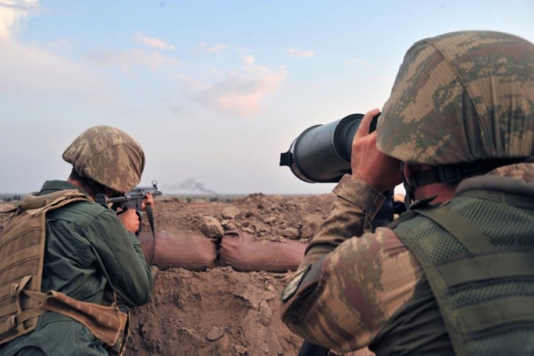 Taciz ateşi açan 4 PKK/YPG'li terörist etkisiz hale getirildi