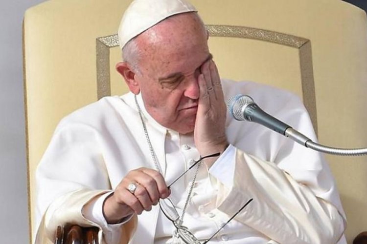 Vatikan'da koronavirüs: Papa Francis'in konutunda ilk pozitif vaka