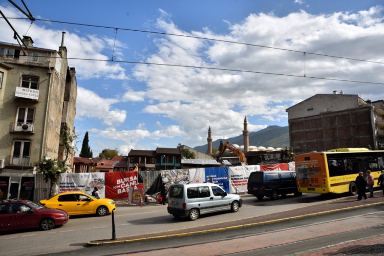 Bursa'da Ulu Cami gün yüzüne çıktı