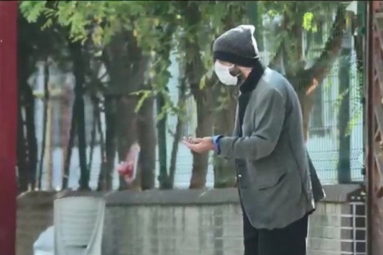 Bursa'da tiyatro oyuncusu dilenci kılığında sokak sokak gezdi