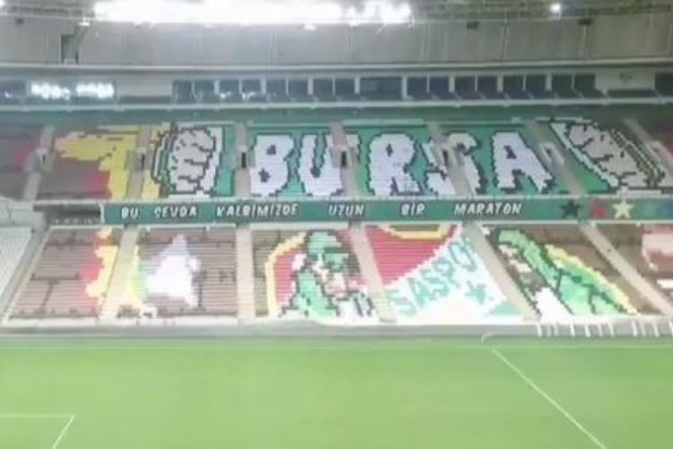 Maraton'dan muhteşem piksel karton koreografisi
