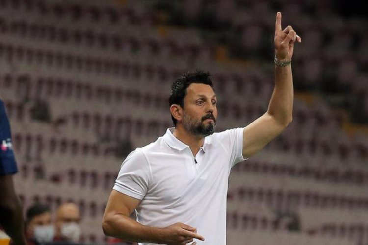 Erol Bulut: Oynanan futboldan memnunum