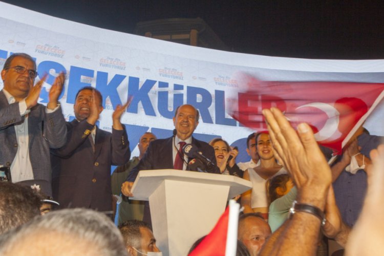 Ersin Tatar'dan zafer konuşması: Hiçbir zaman bizim Türkiye ile bağımızı koparamayacaklar