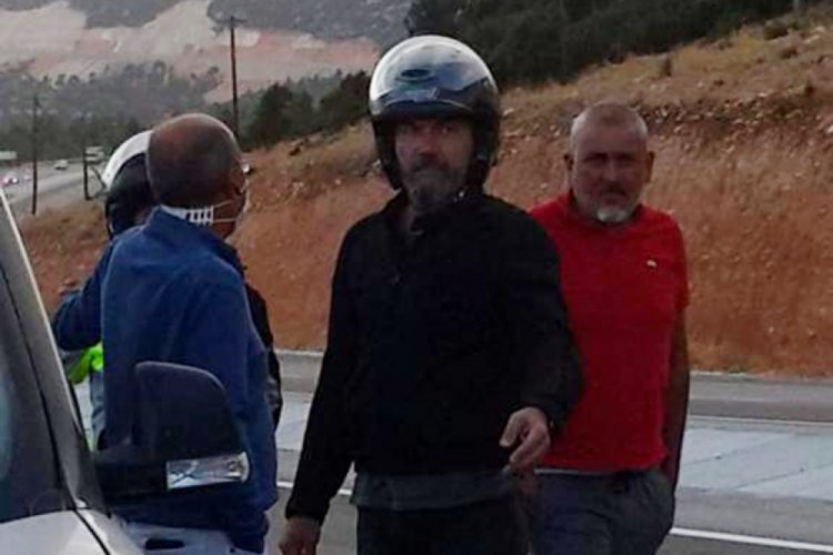 Motosikletli grup, otomobil sürücüsünü çocuklarının gözü önünde dövdü