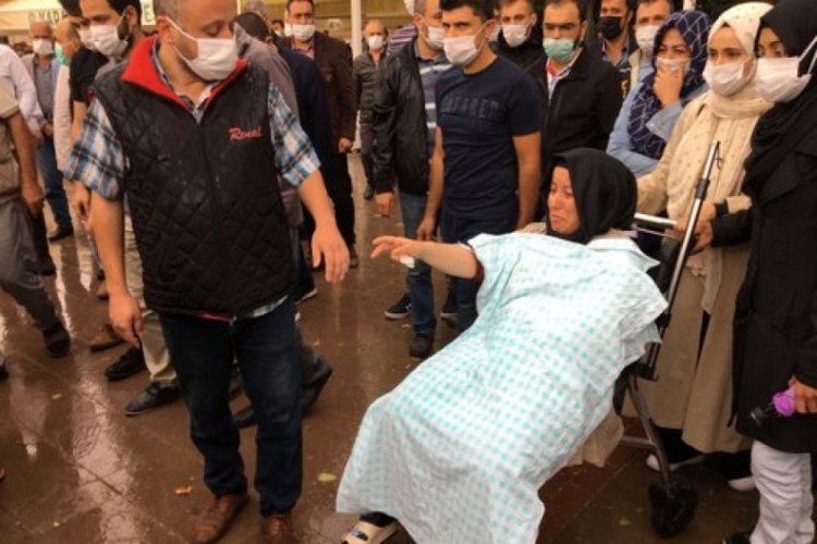 Kazada ölen baba ve oğlu toprağa verildi: ''Beni Eymen'imin yanına götürün''
