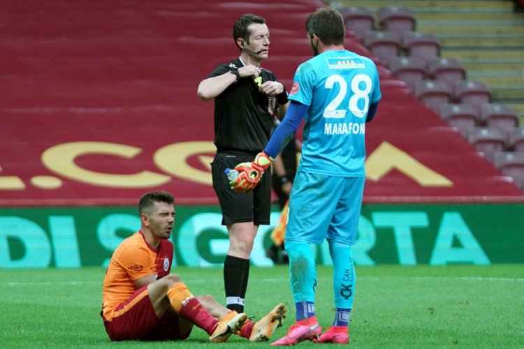 Galatasaray ligde 3 maçtır kazanamıyor
