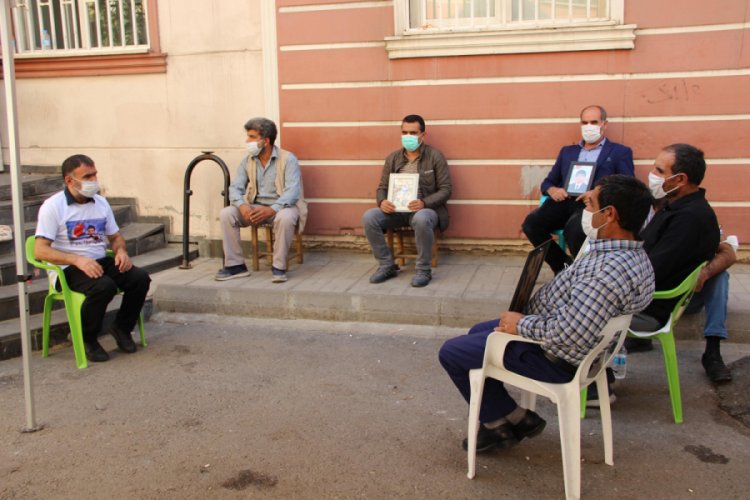 HDP önünde evlat nöbetindeki aile sayısı 152 oldu