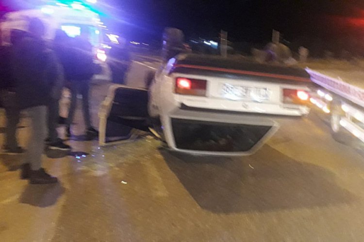 Otomobil takla attı, sürücü yara almadan kurtuldu