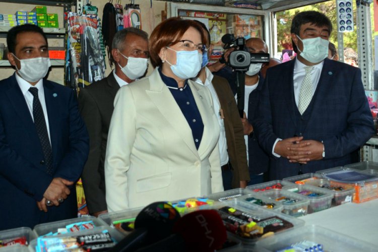 Akşener: Mahkeme karar verecek, akla kara ayrılacak