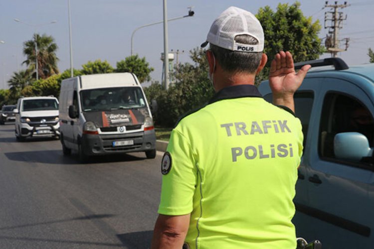Kimlik ve plakalar için yeni dönem: Devriye