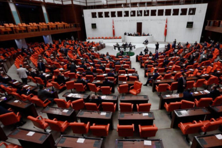 Muhalefet alkollü içeceklerden alınan vergileri eleştirdi