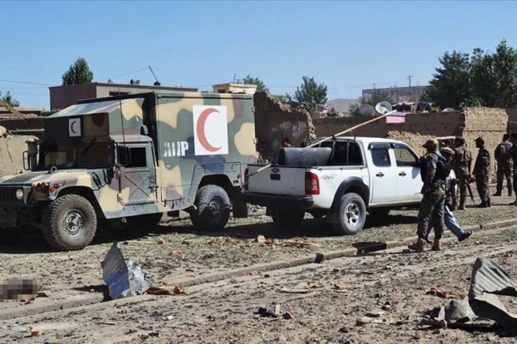 Afganistan'da Taliban saldırısı, çok sayıda ölü var