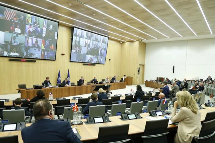 NATO Savunma Bakanları Toplantısı'nın ikinci gününde Irak ve Afganistan konuşulacak