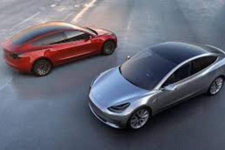 Tesla 50 bin aracı geri çağırıyor