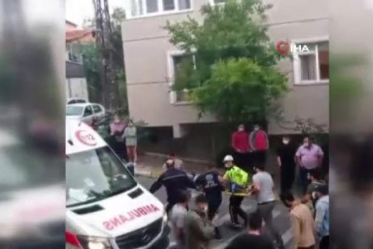 Kontrolden çıkan otomobil, yaşlı kadına çarptı