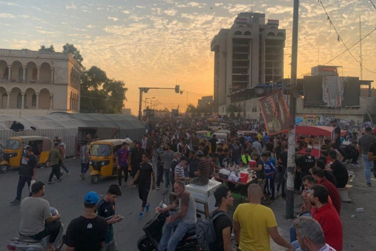 Irak'taki protestolarda şiddet olayları devam ediyor