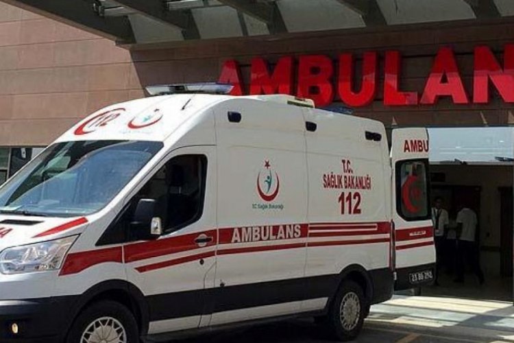 Komşu ziyaretinde merdivenden düşerek öldü