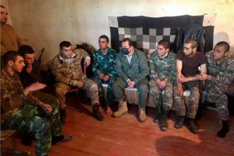 Ermenistan, askerlerine Azerbaycan'a ait askeri üniforma giydirdi