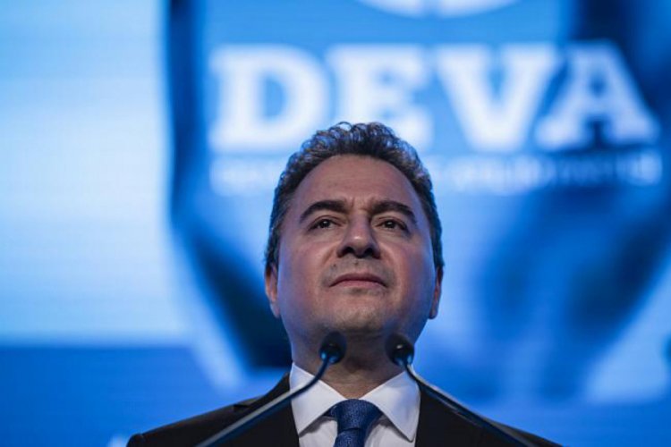 Babacan: Türkiye'de üretilen Fransız markalı ürünleri de mi boykot edeceğiz?