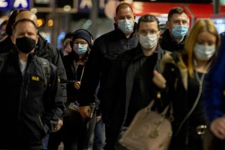 Dünya genelinde Kovid-19 tespit edilen kişi sayısı 44 milyona yaklaştı