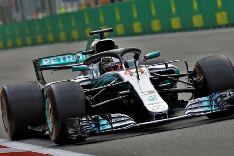 Hamilton Formula 1'de tarih yazıyor