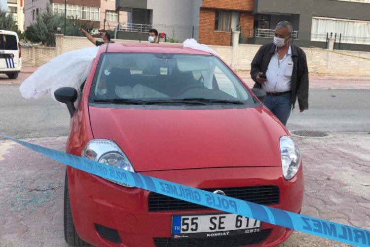 Ayrıldığı nişanlısı ve annesini öldürdü