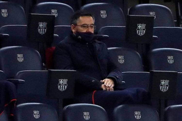 Barcelona'da başkan ve yönetim istifa etti