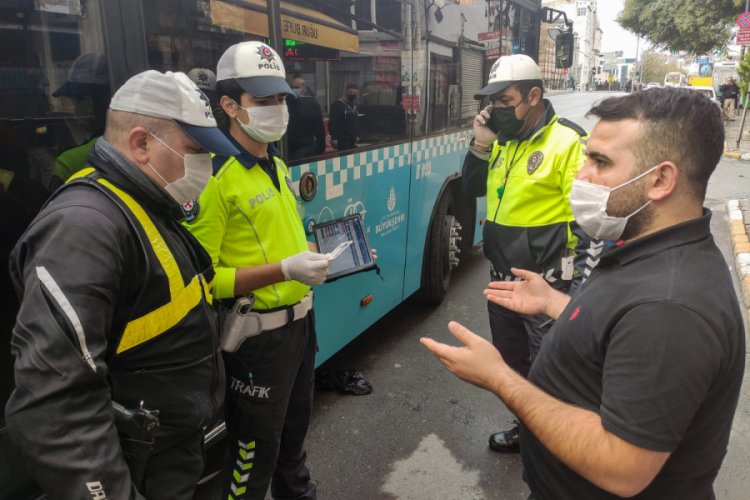 Karantinada olması gereken şoför, yolcu taşırken yakalandı