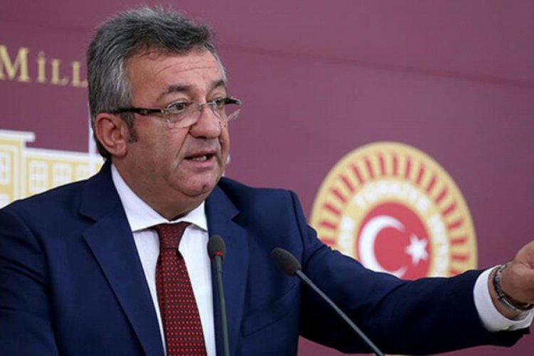 CHP'den Charlie Hebdo'ya tepki: Hiçbir ülke Cumhurbaşkanı'na ayar veremez