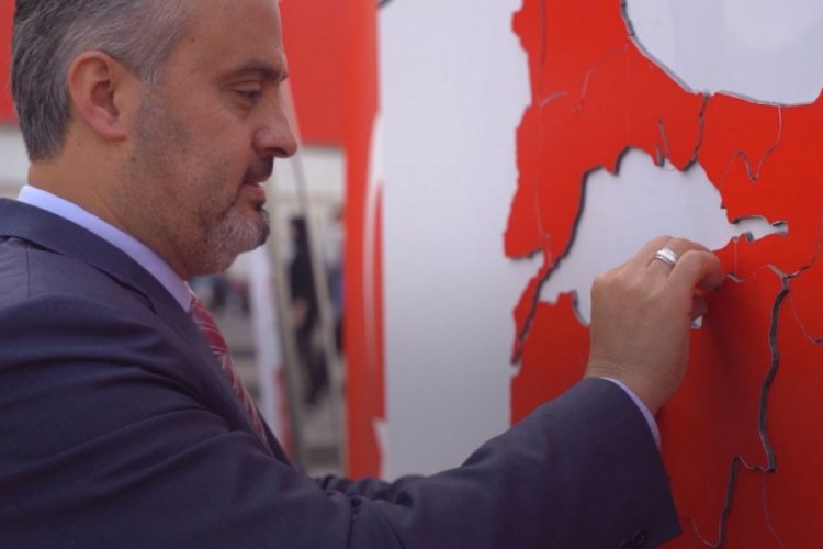 Bursalılar 'Birlikte Cumhuriyetiz, 81 İl Türkiye'yiz' dedi!
