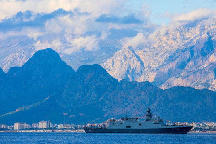 Kınalıada korveti, Antalya'da