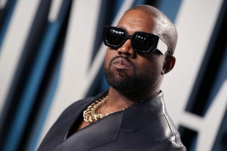 Kanye West, Kim Kardashian'a ölen babasının hologramını hediye etti