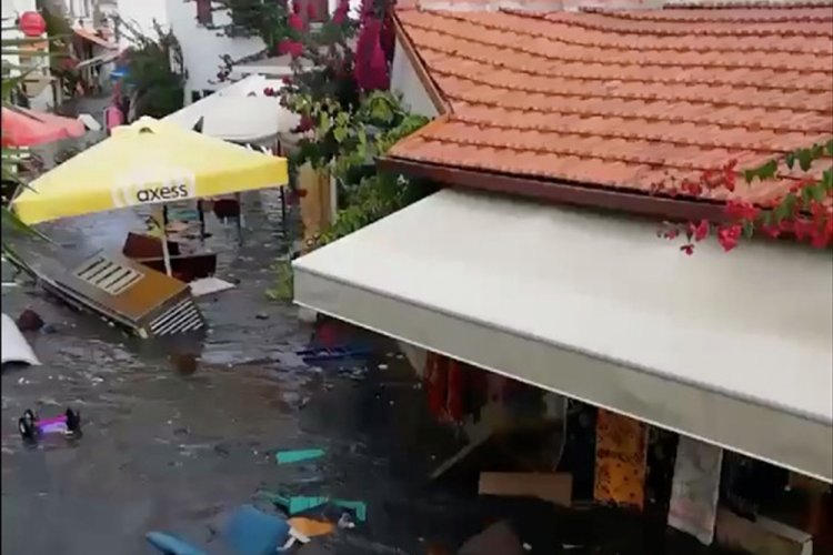 Deprem sonrası Seferihisar'da su seviyesi yükseldi