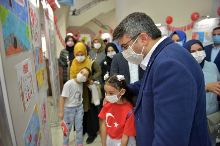 Cumhuriyet coşkusu Bursa Yıldırım'da yaşandı