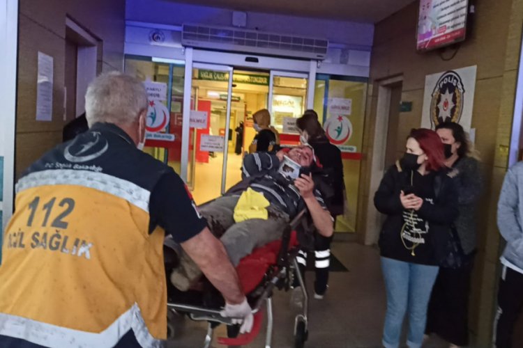 Bursa'da lodos ve sağanaktan kaçarken başına kalas düştü