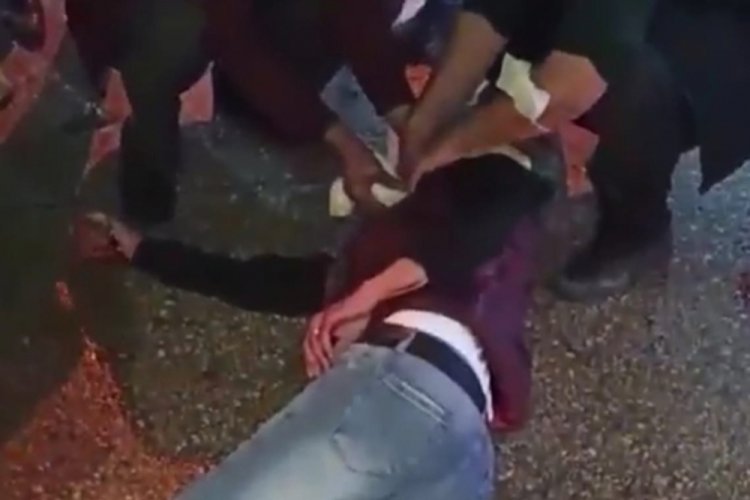 Bursa'da kaldırımda yürürken kamyonetin çarptığı yaya hayatını kaybetti