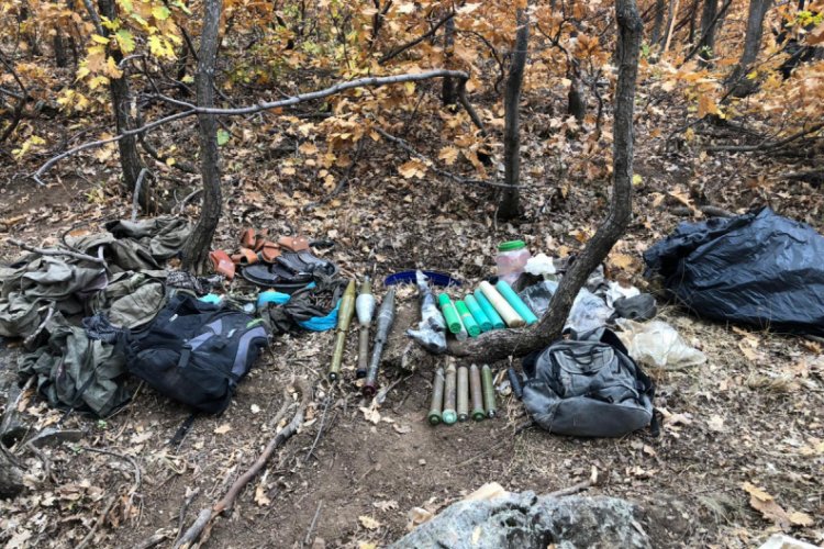 PKK terör örgütüne ait silah ve mühimmat ele geçirildi