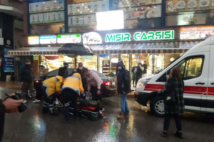 Yolun karşısına geçerken otobüs çarptı