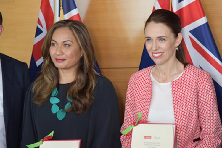 Yeni Zelanda Başbakanı Ardern, tek başına kuracağı hükümette Yeşillere yer açtı