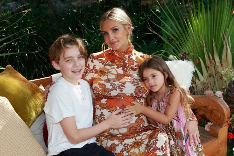 Ashlee Simpson'ın bebeği oldu