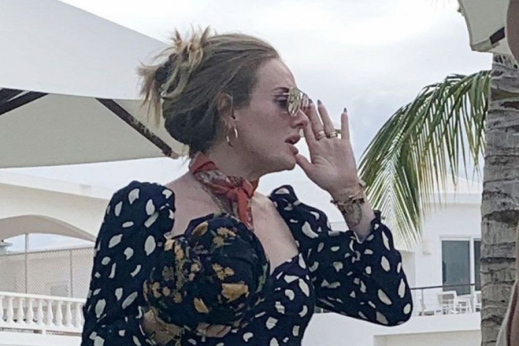 Adele 40 milyon sterlinlik