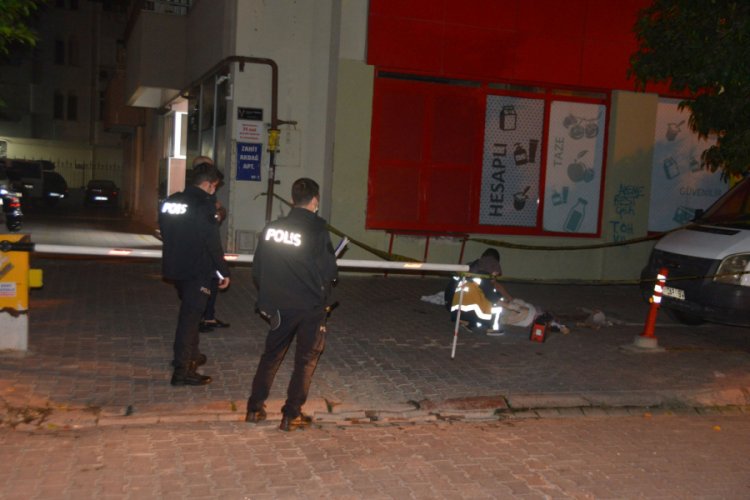 8'inci kattan düşen yaşlı kadın öldü