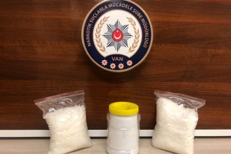3 kilogram metamfetamin ele geçirildi