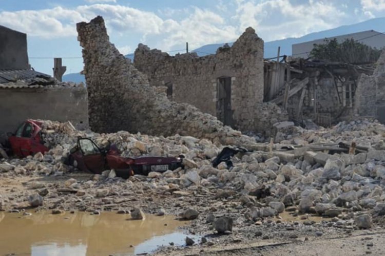 Deprem sonrası Yunanistan'dan kritik açıklama